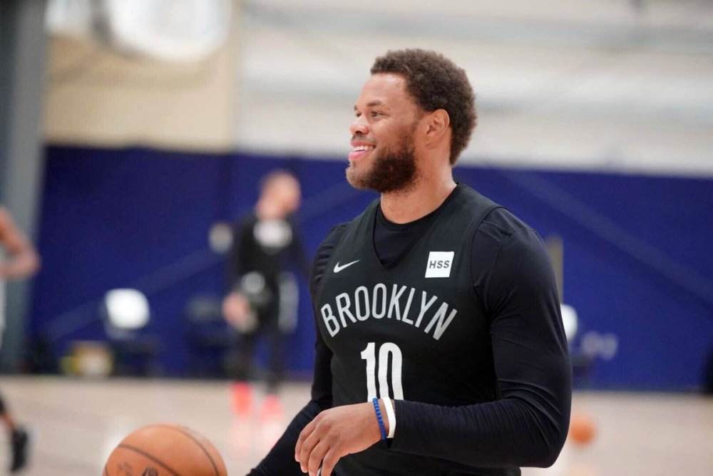 而是从体能 而是从体能